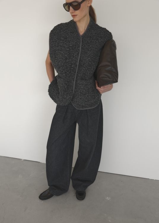 Valey 'CL Sleeveless Teddy Jacket - grey melee