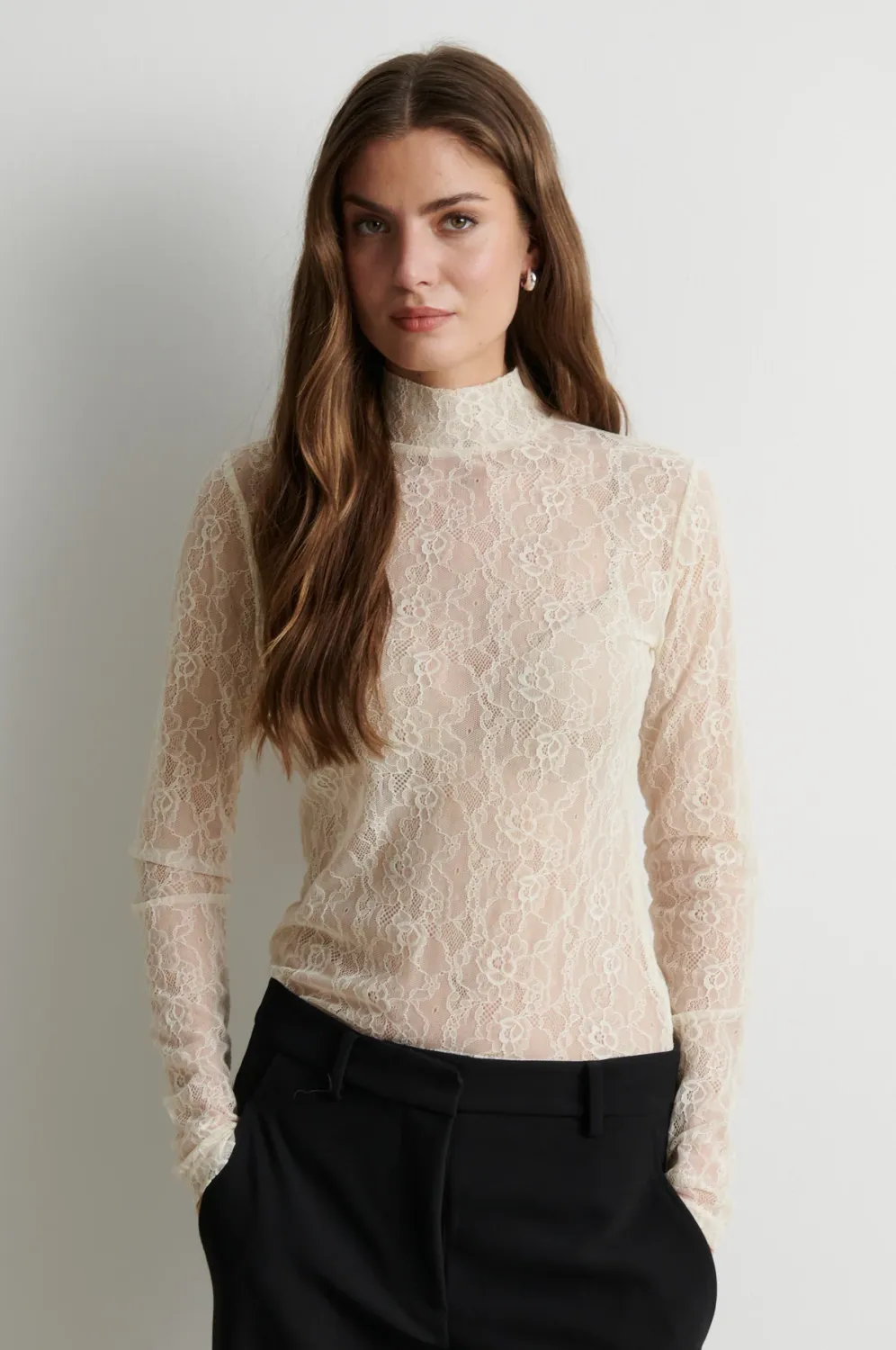 Luria LS Lace Tee- birch