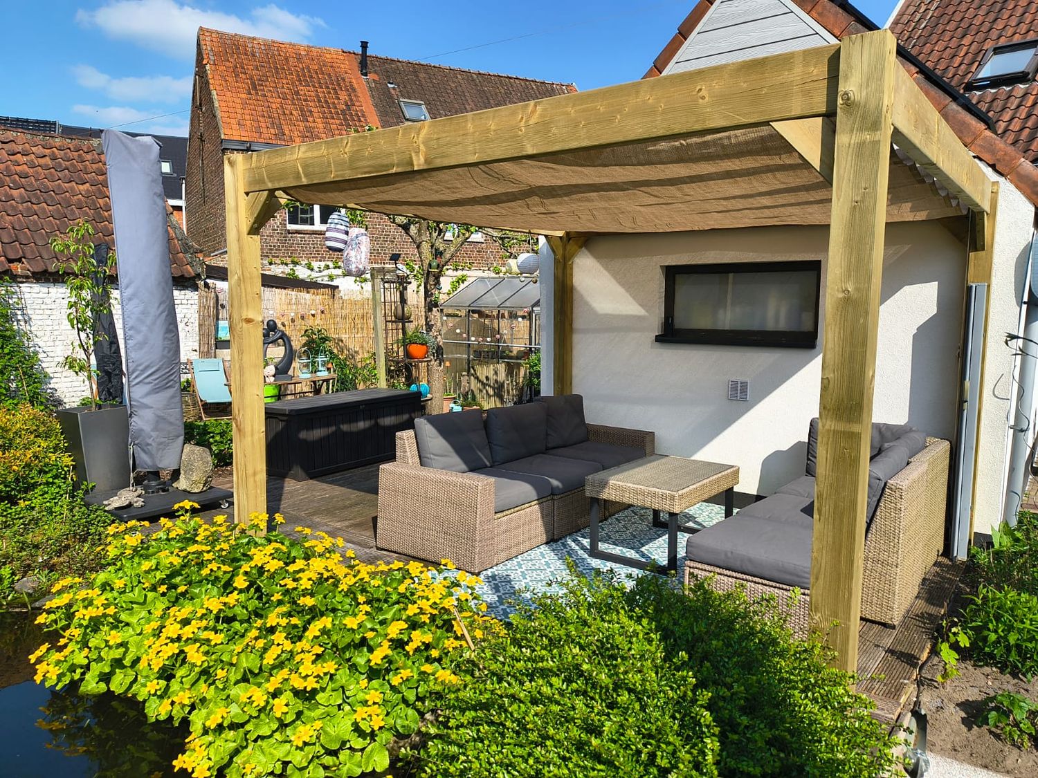 Zonneluifel 318x318 Zonneluifel 318x318