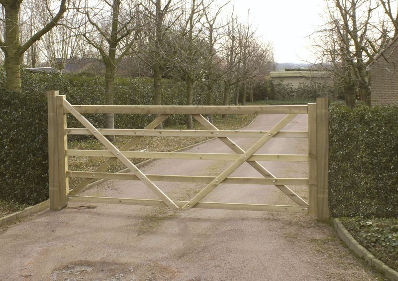 Paddock tuinpoort 300 x 135
