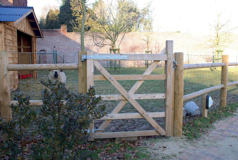Paddock poort 120x135