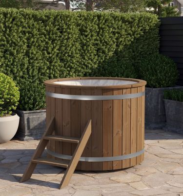 Koudwaterbad thermowood Koudwaterbad thermowood