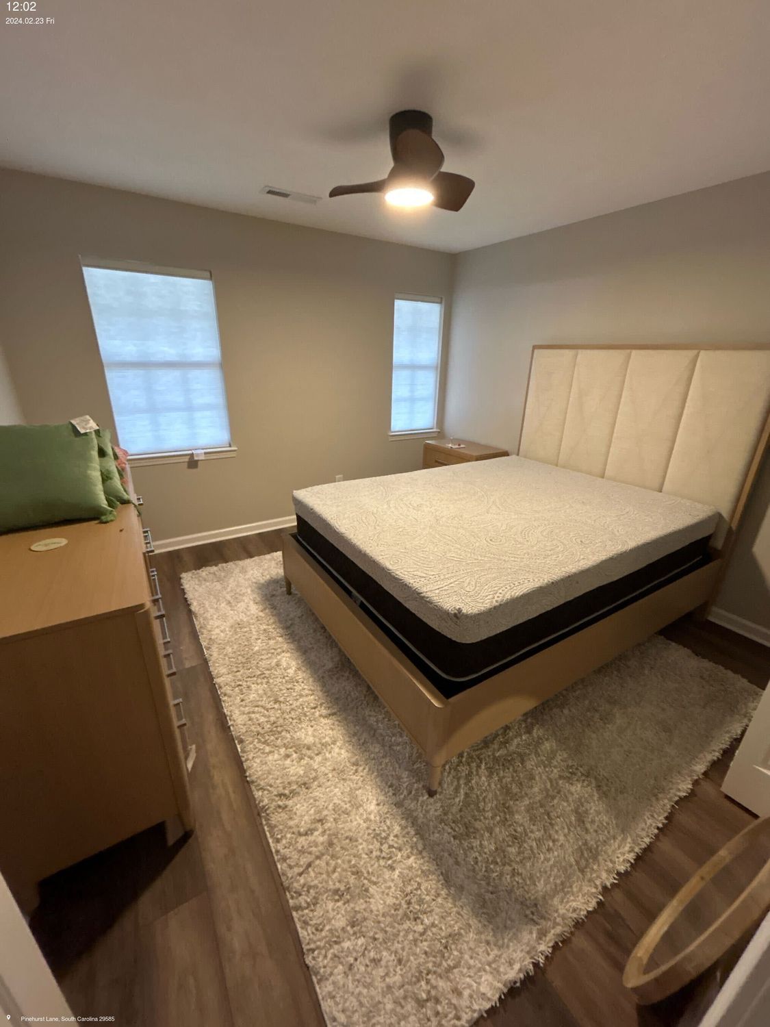 Everest Hybrid Waterfall King Mattress by Alexa