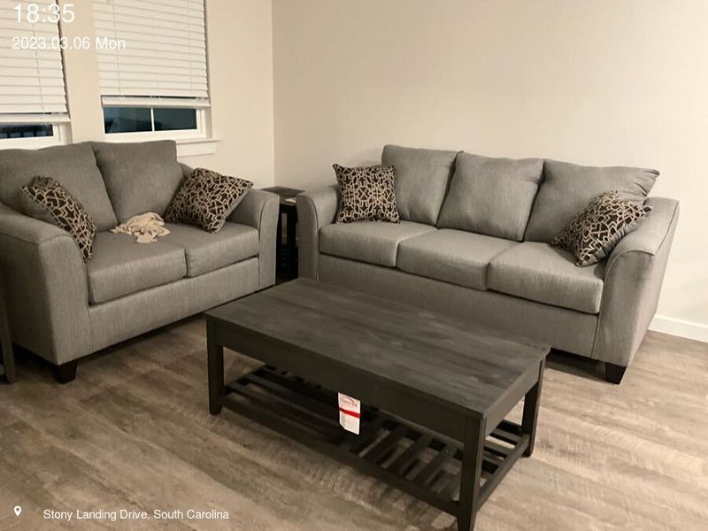 1250LS Booyah Steel Seminole Ebony Loveseat
