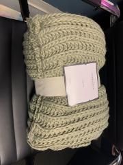 Chunky Knit Blanket in Olive