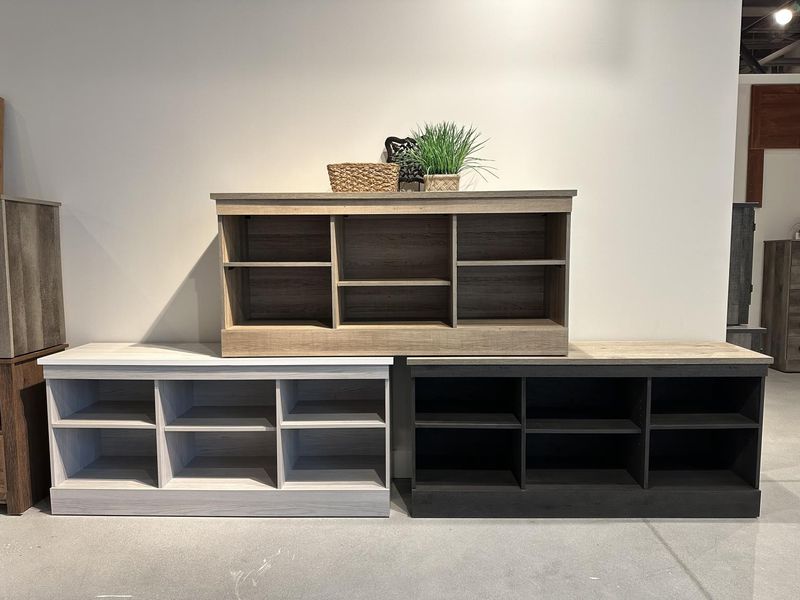 Essex 60&quot; Entertainment Console