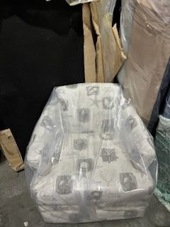 40SW Barrell Chair w/Swivel in Call Taupe NR (Grade Z2) by Stanley