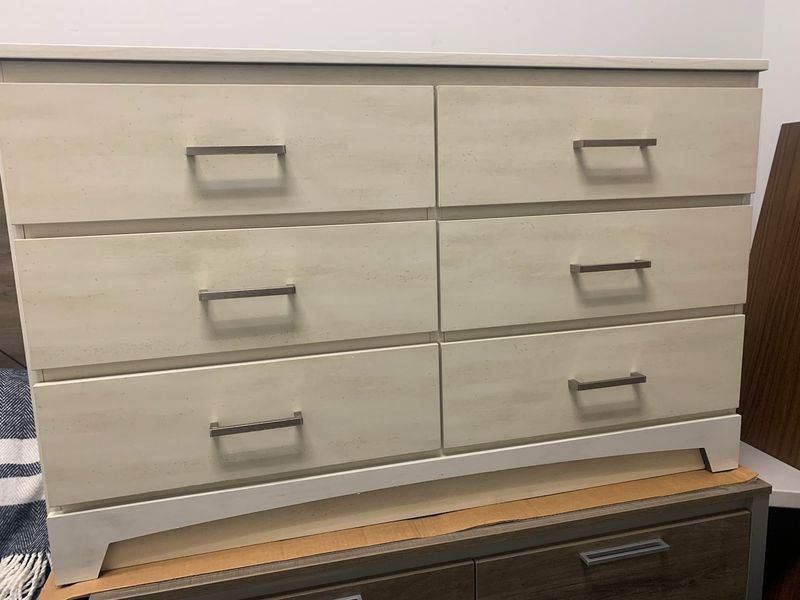 Noda Double Chest 6 Drawer (Dresser) Weathered White 50W x 18D x 30H