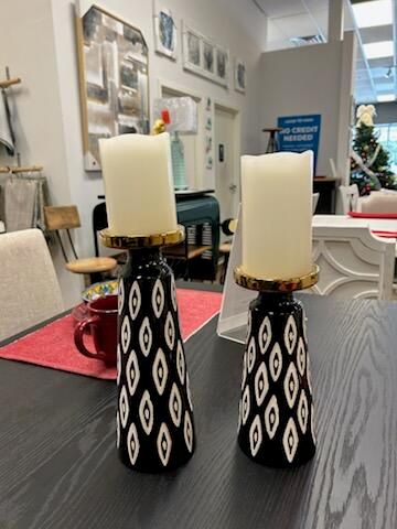 Black and White Candle Sticks