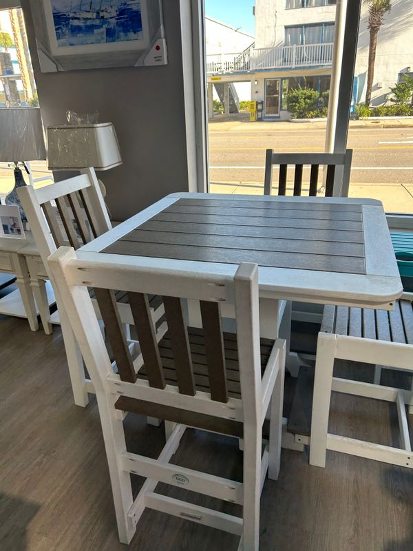 44" Square Outdoor Counter Height Dining Table In White/Weatherwood