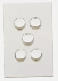 ORLY 5 GANG SLIMLINE SWITCH WITH PLATE WHITE 10A