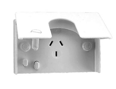 CLIPSAL AUTOMATIC SWITCHED SINGLE SOCKET OUTLET WITH SECURITY FLAP 10PL-WE