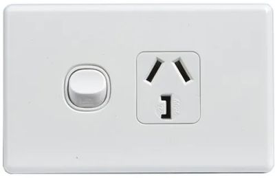 32A SINGLE GPO POWER POINT WHITE TESGPO132