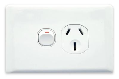 15A SINGLE GPO POWER POINT WHITE - CLEARANCE PRODUCT