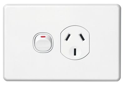 SLIMLINE SC2000 SERIES SINGLE GPO POWERPOINT SC2015