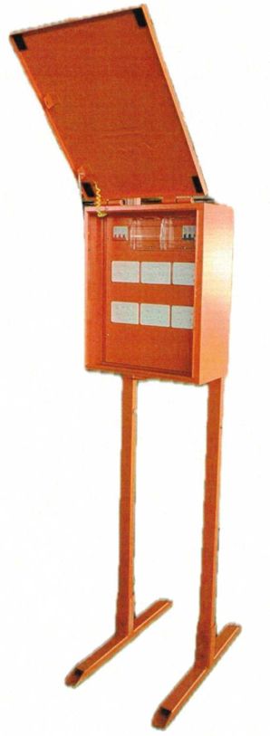 TEMPORARY METER BOX SWITCHBOARD SINGLE PHASE WITH GPO&#39;S, BREAKERS AND STAND
