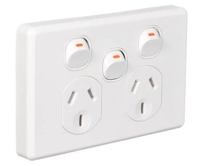 DOUBLE GPO EXTRDouble GPO with Extra switch 10A Zack range 3AAA WhiteA SW ZACK RANGE WHITE