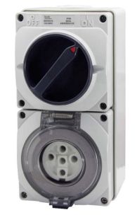 5 Pin 20A Industrial Combination Switched Socket Outlet IP66 C520 TCO520