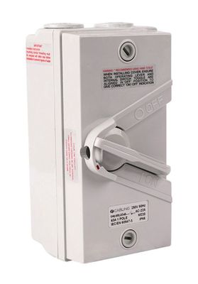 Weatherproof Isolation switch Isolator 2 pole 35A UKF135