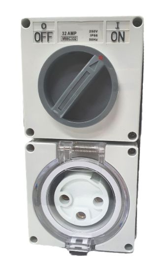 3 Round Pin 32A Industrial Combination Switched Socket Outlet IP66 C332