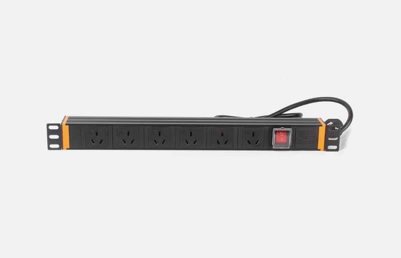 6 Port 19
