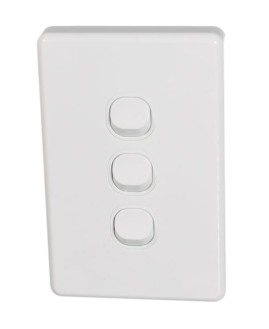 NLS 3 Gang Switch Plate 10A White 30619NLS