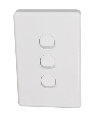 NLS 3 Gang Switch Plate 10A White 30619NLS