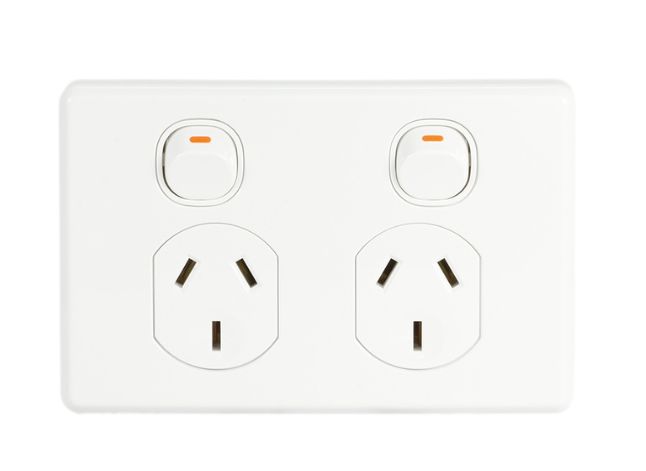 C2000 series Double GPO Powerpoint White C2025-WE