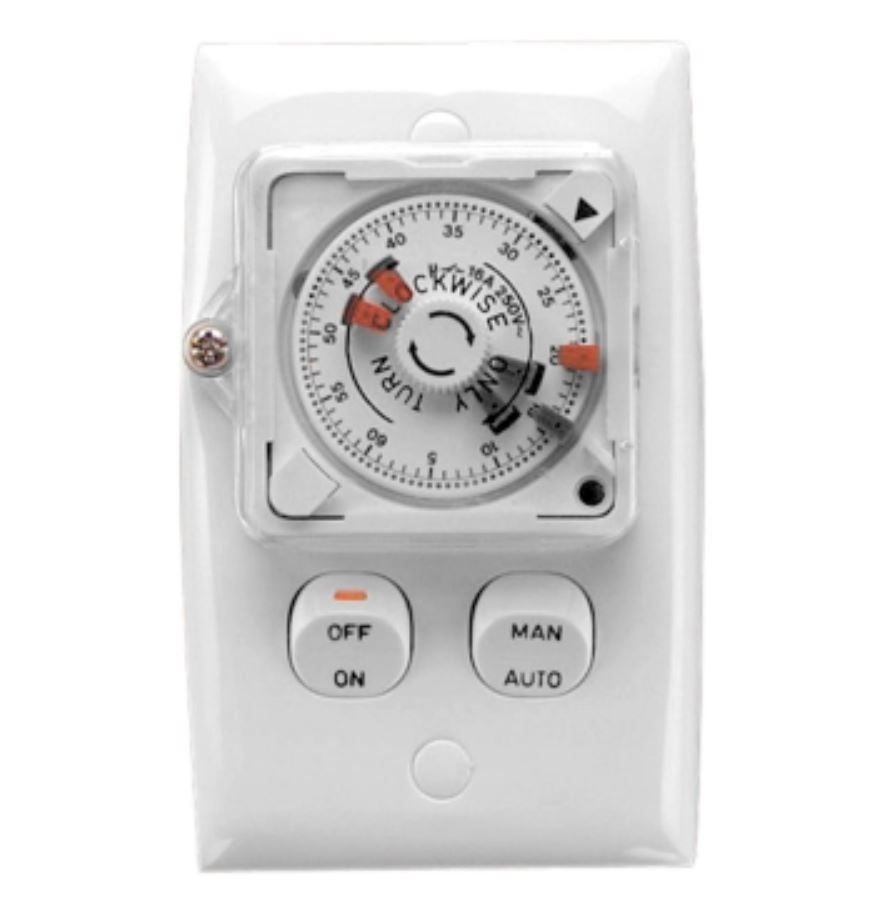 Clipsal 1hr Analogue Timer Switch TC32V1