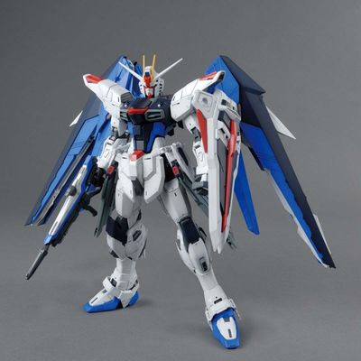 MG ZGMF-X10A Freedom Gundam (Ver. 2.0)