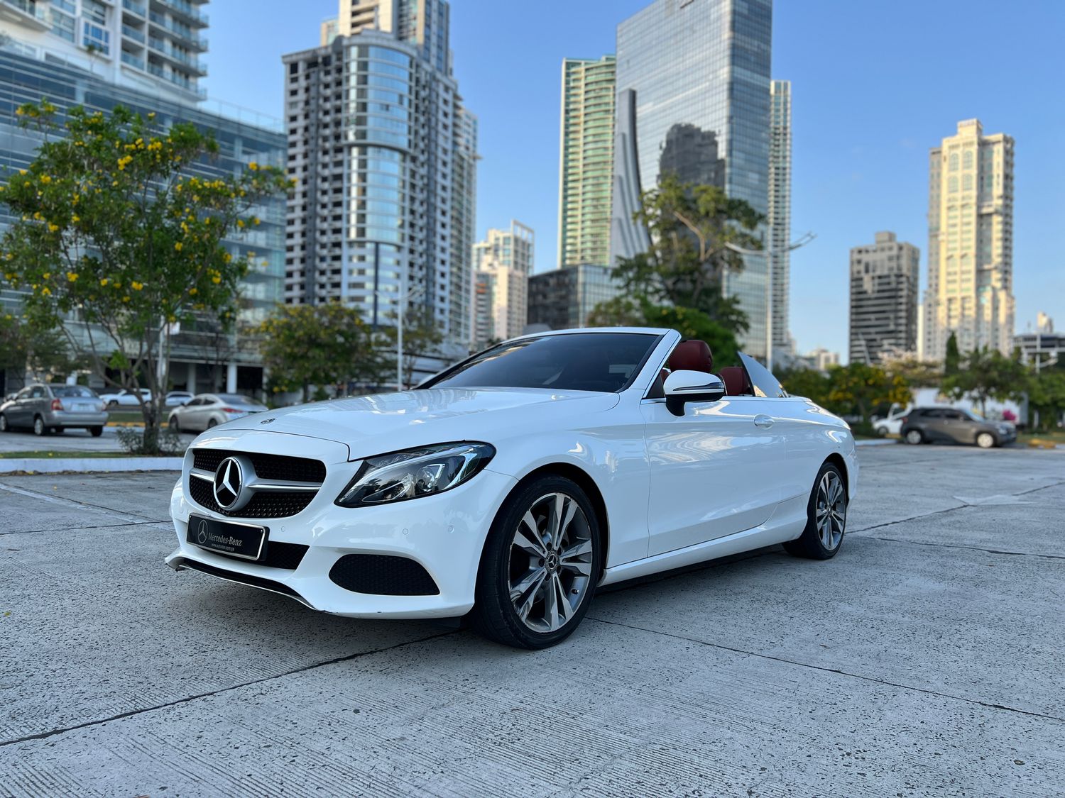 MERCEDES BENZ C250 2018