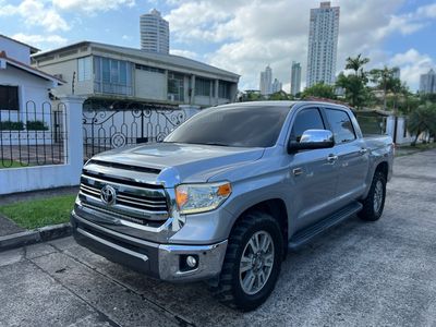 Toyota tundra
