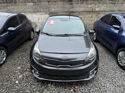KIA RÍO 2016 AUTOMÁTICO