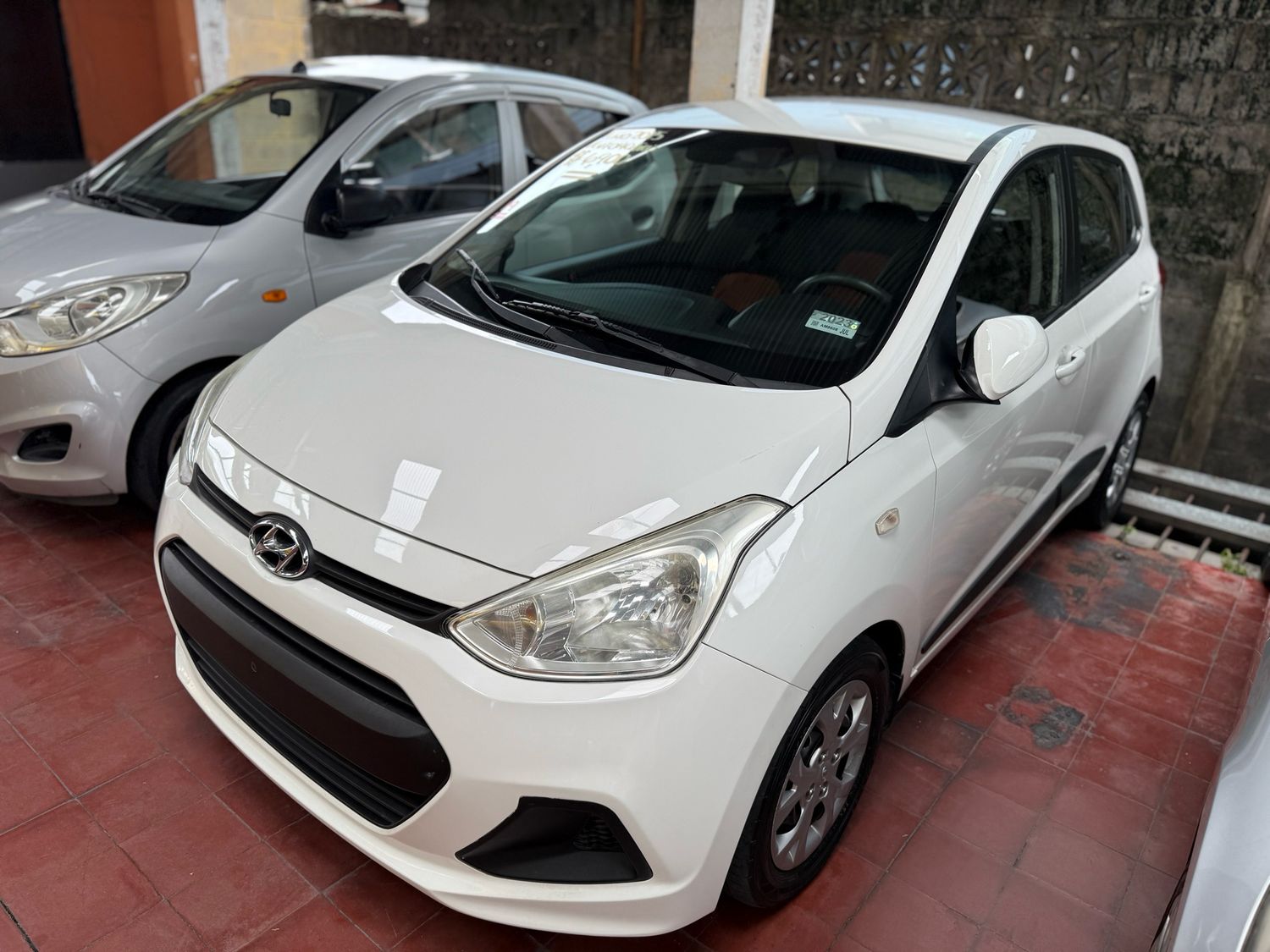 HYUNDAI GRAN I10 2016