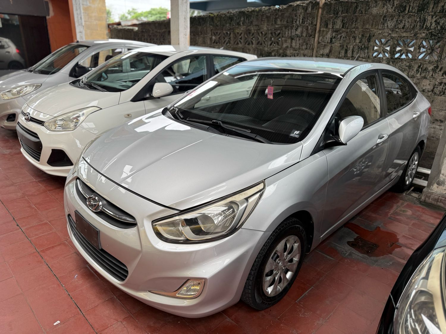 HYUNDAI ACCENT 2016