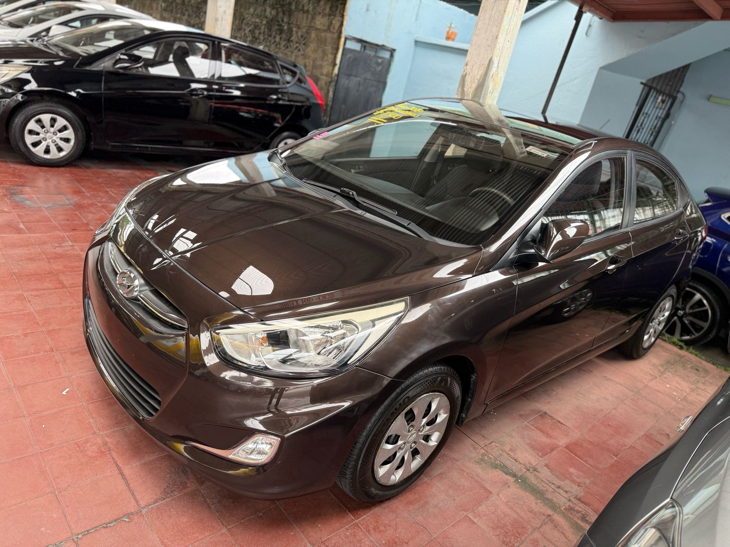 HYUNDAI ACCENT 2016 AUTOMÁTICO