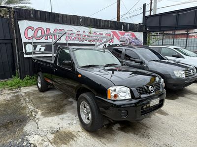 NISSAN FRONTIER 2013