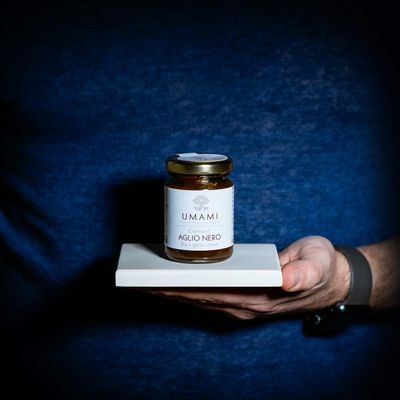 CREMA DI AGLIO NERO 90g
