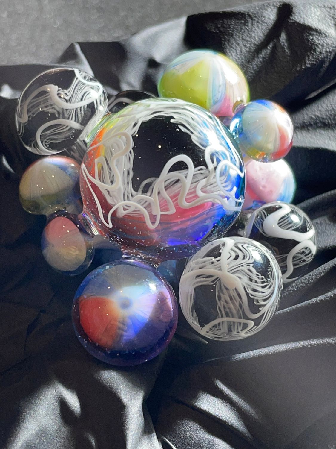 Scomomoanet - Mushroom Cluster Pendant, Rainbow