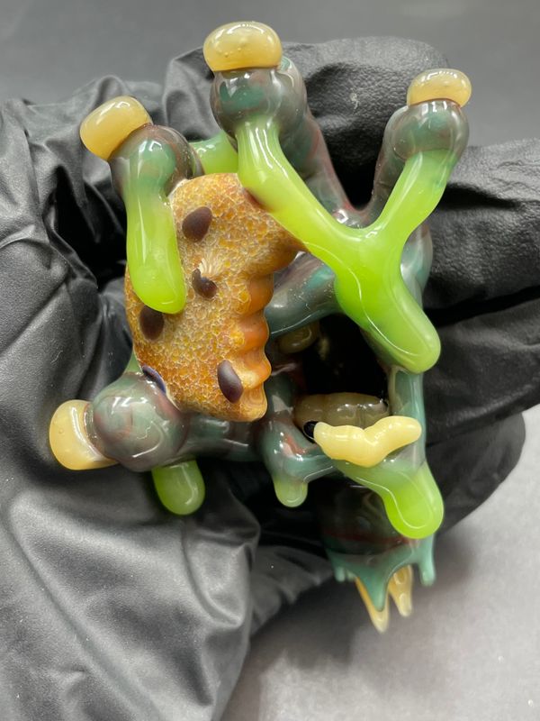 Rob Morrison x HoodRatShit - Collab Pendant