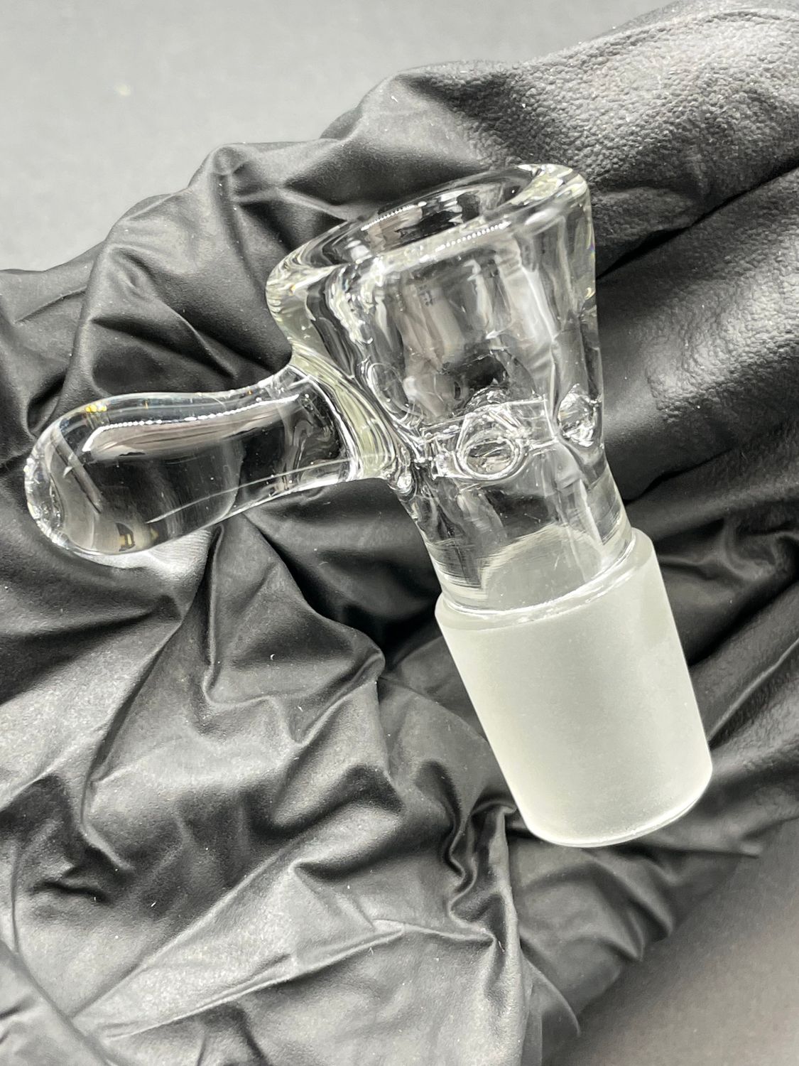 ArtistFirst - 18mm 4-Hole Clear Slide #11