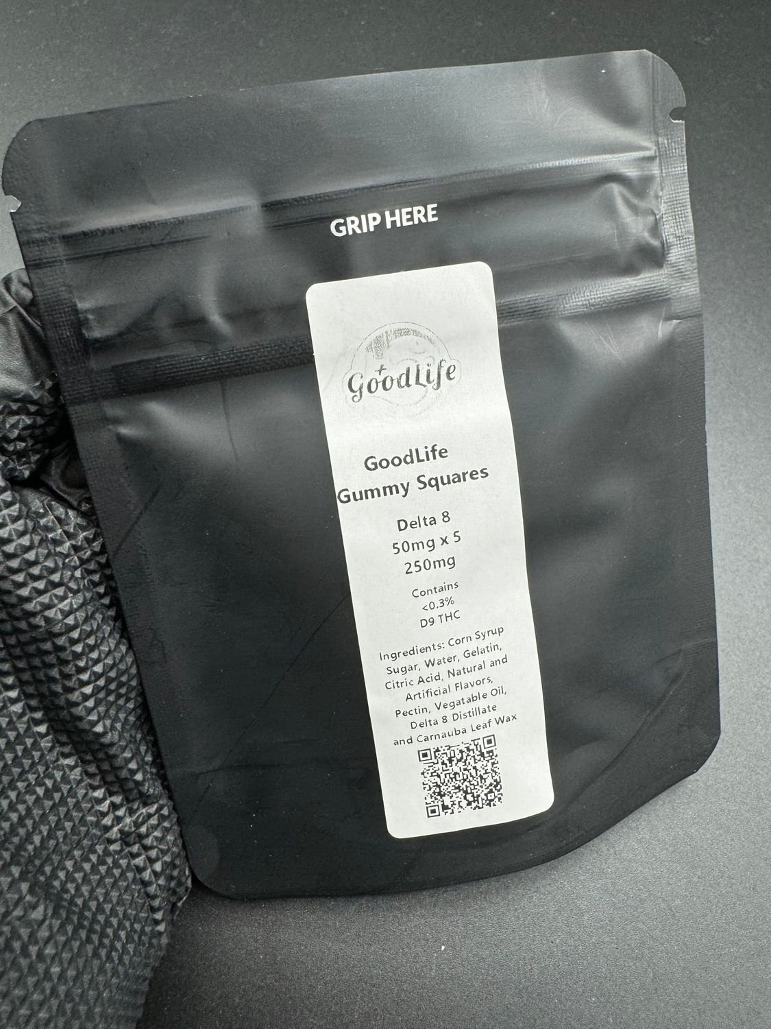 GoodLife - 50mg Gummy Squares (Distillate, Δ8-THC), Flavor: Strawberry Punch, Gummy Count.: 5ct - 250mgs Per Pack