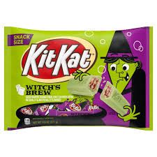 HALLOWEEN KIT KAT IN CREME WITCH&#39;S BREW