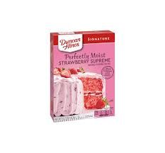 DUNCAN HINES PERFECTLY MOIST STRAWBERRY SURPREME