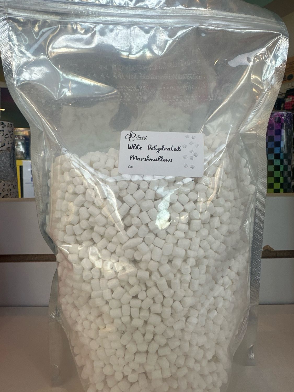 LARGE DEHYDRATED WHITE MARSHMALLOWS