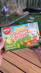 AMOS SOUR GUMMY CARROTS U.S.A  THEATRE BOX