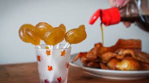 KERRS MAPLE BACON LOLLIPOP
