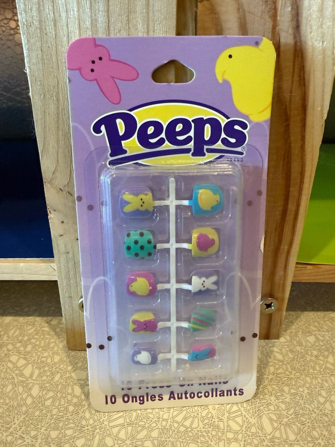 PEEPS PRESS ON NAILS