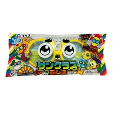 CORIS RAMUNE CANDY WITH SUNGLASSES