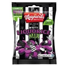 BEETLEJUICE BLACK AND WHITE LICORICE MIX BULK